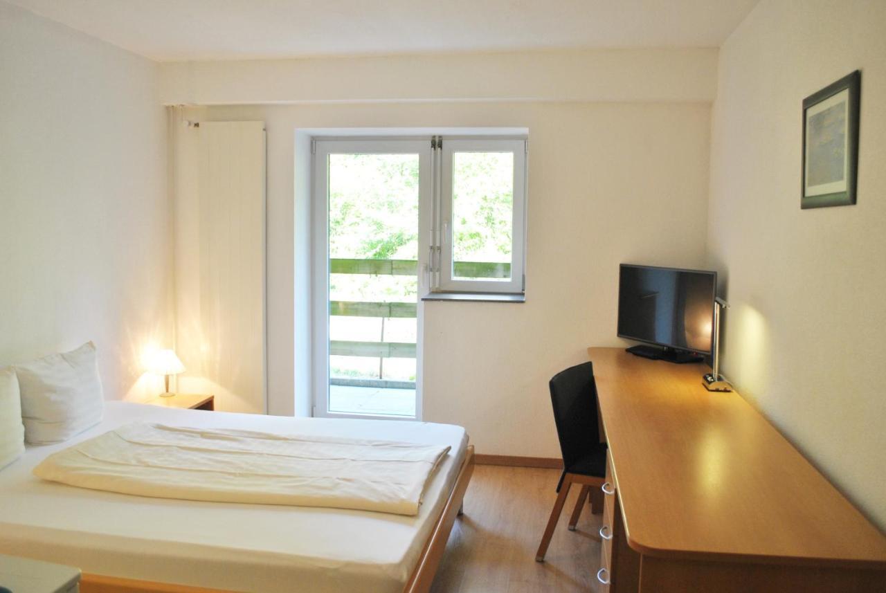Business Hotel Riverside Duggingen Zewnętrze zdjęcie