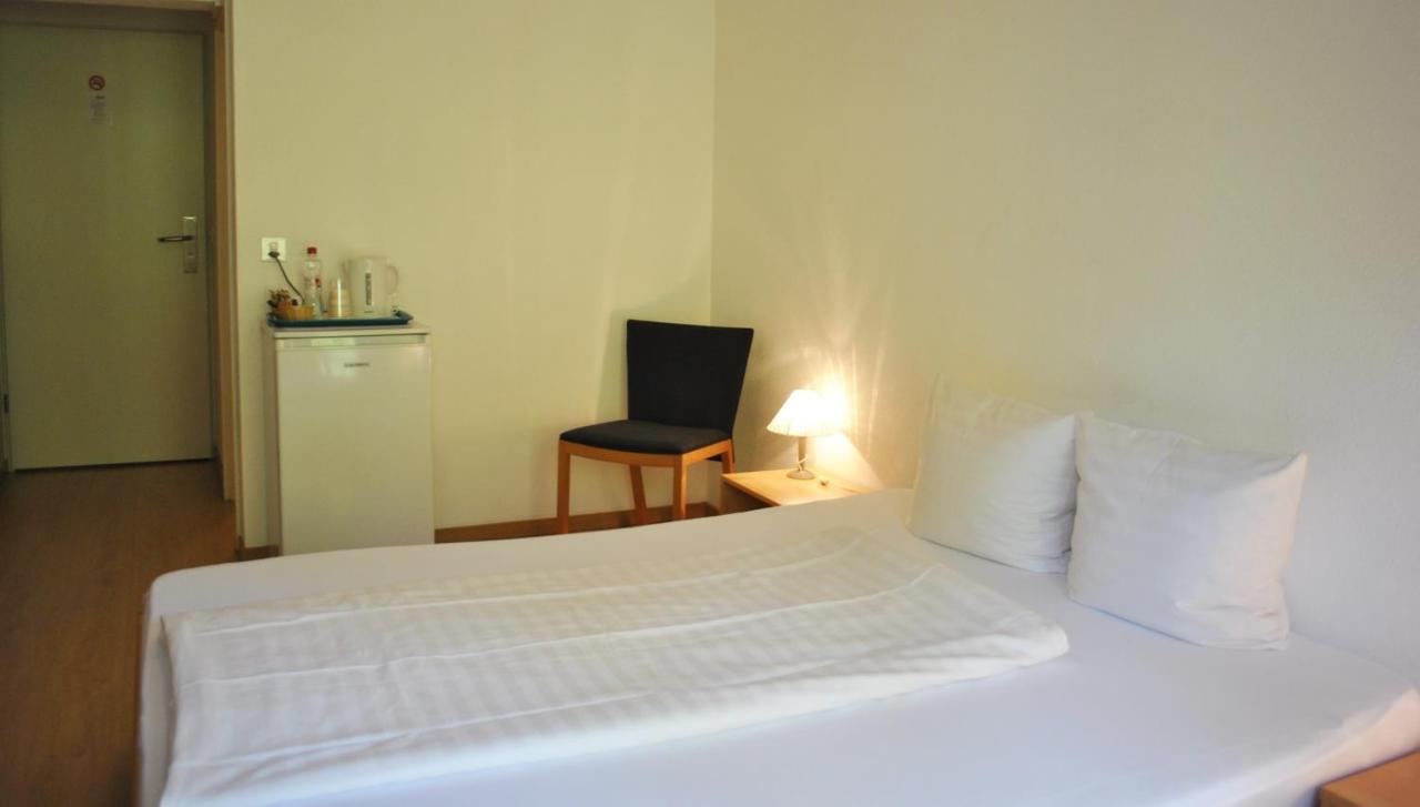 Business Hotel Riverside Duggingen Zewnętrze zdjęcie